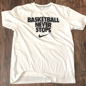 Nike Dri-Fit T-Shirt Basketball Never Stops